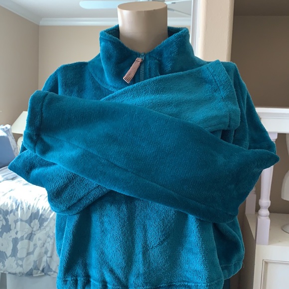 Urban Outfitters Teal crop top - Picture 6 of 6